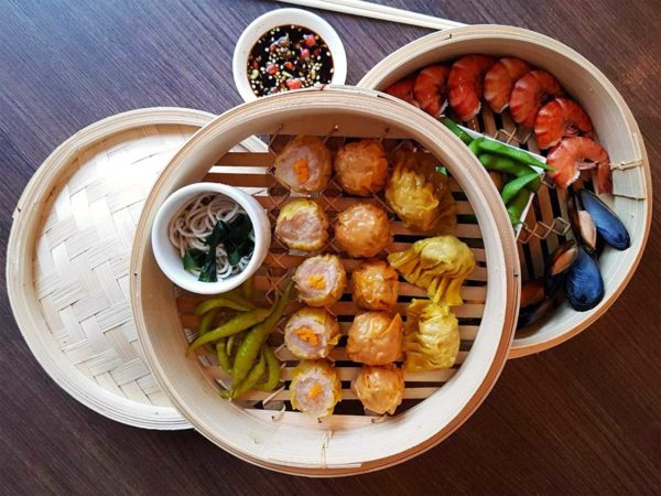 Bamboo Steamer For Healthy Cooking